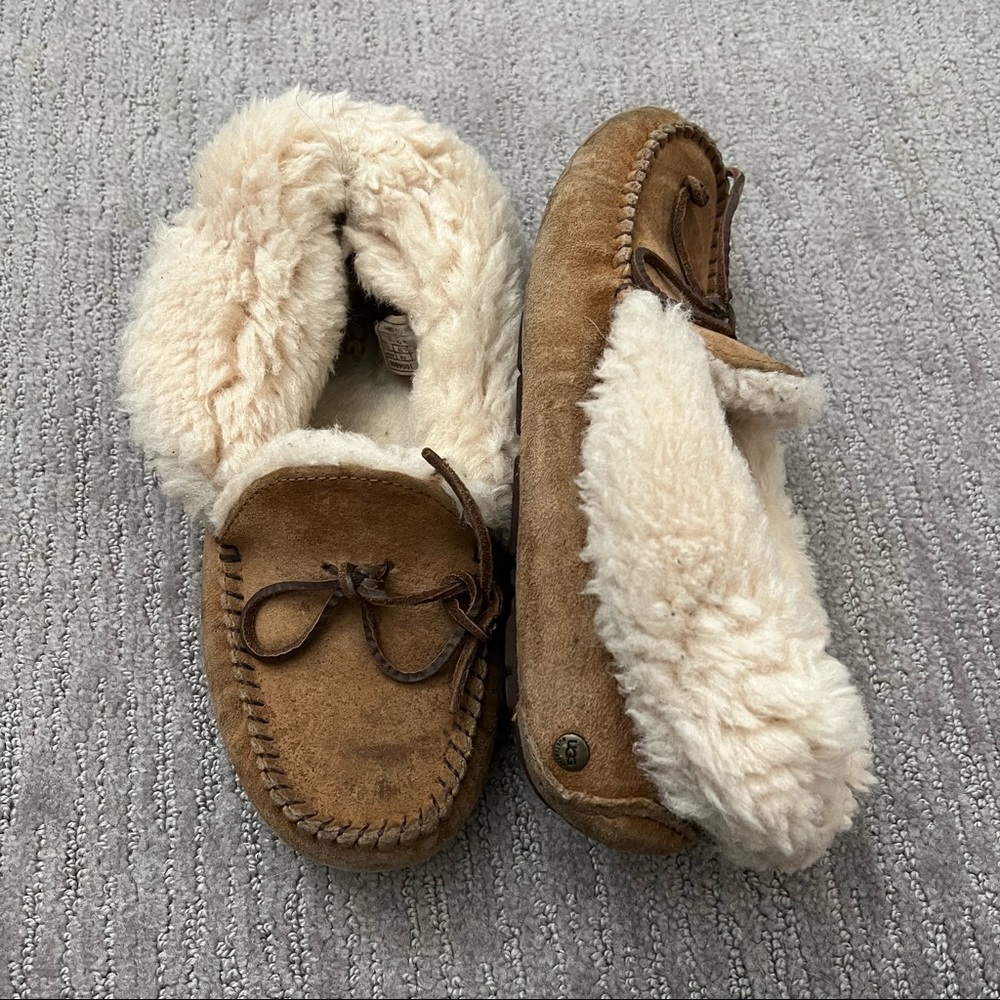 Ugg Moccasin Alena Slipper
